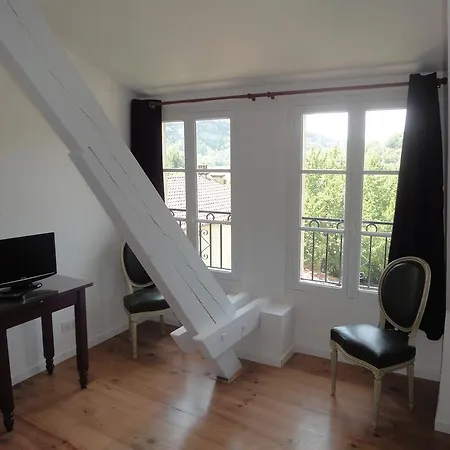 Séjour chez l'habitant La Du 15 - Indépendantes&autonomes Du Restaurant La Maison - Clim Et Piscine Chauffée - Lit King Size