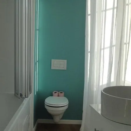 La Du 15 - Indépendantes&autonomes Du Restaurant La Maison - Clim Et Piscine Chauffée - Lit King Size Séjour chez l'habitant Les Eyzies